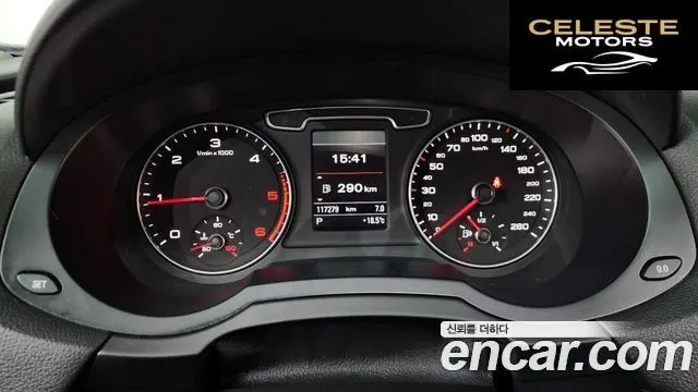 AUDI Q3 2.0 TDI Quattro Dynamic 2013 — photo 8 sur 20