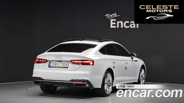 AUDI A5 (F5) 40 TFSI Quattro Sportback 2023 — photo 2 sur 26