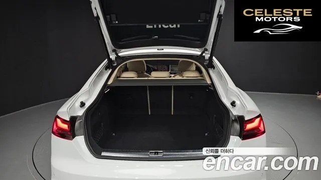 AUDI A5 (F5) 40 TFSI Quattro Sportback 2023 — photo 20 sur 26