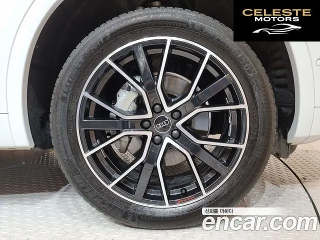 AUDI Q5 (FY) 45 TFSI Quattro Premium 2024 — photo 5 sur 26