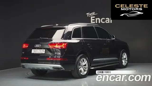 AUDI Q7 (4M) 45 TFSI Quattro 2019 — photo 2 sur 20