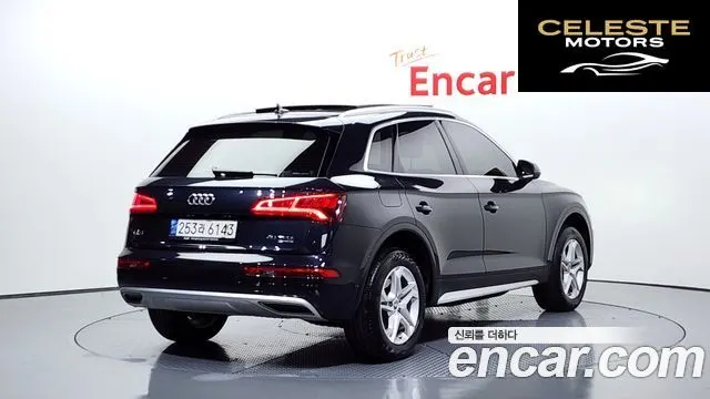 AUDI Q5 (FY) 45 TFSI Quattro 2020 — photo 2 sur 20