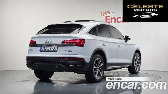 AUDI Q5 (FY) 45 TFSI Quattro Sportback 2023 — photo 2 sur 20