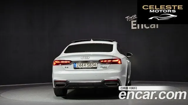 AUDI A5 (F5) 40 TDI Quattro Premium Sportback 2020 — photo 4 sur 20