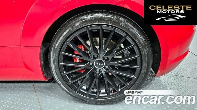 AUDI TT (8S) Roadster 45 TFSI Quattro 2016 — photo 5 sur 26