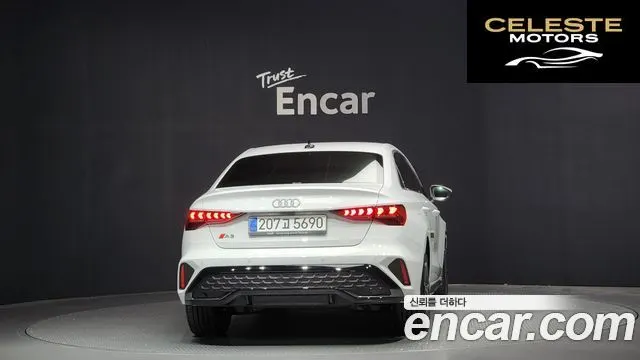 AUDI A3 (8Y) 40 TFSI Premium 2025 — photo 4 sur 26