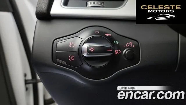 AUDI A4 30 TDI Dynamic 2016 — photo 14 sur 20