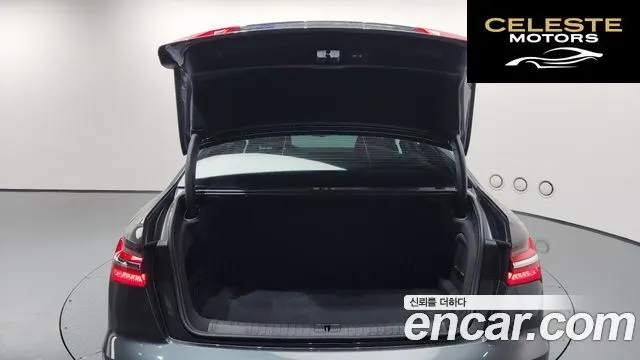AUDI A6 (C8) 40 TDI Premium 2023 — photo 20 sur 20
