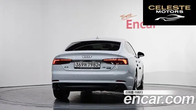 AUDI A5 (F5) 45 TFSI Quattro Premium Sportback 2019 — photo 4 sur 20