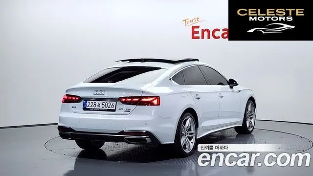 AUDI A5 (F5) 40 TFSI Quattro Sportback 2023 — photo 2 sur 20