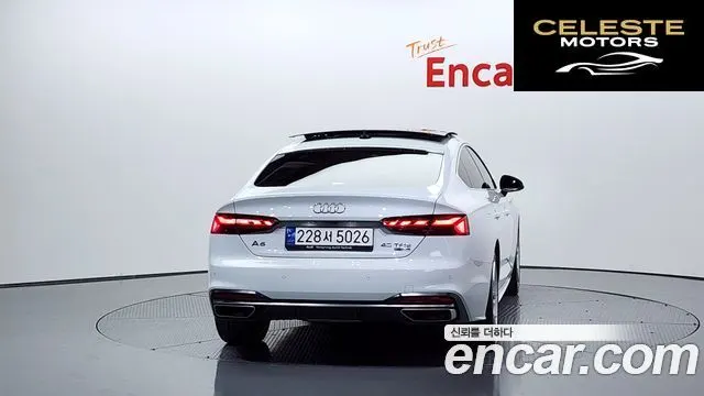 AUDI A5 (F5) 40 TFSI Quattro Sportback 2023 — photo 4 sur 20