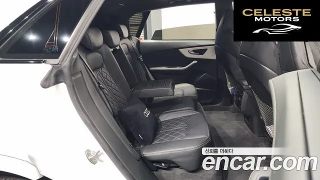 AUDI Q8 (4M) 55 TFSI Quattro Premium 2023 — photo 12 sur 20