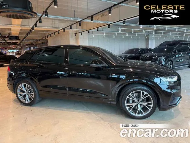 AUDI Q8 (4M) 55 TFSI Quattro Premium 2022 — photo 4 sur 10