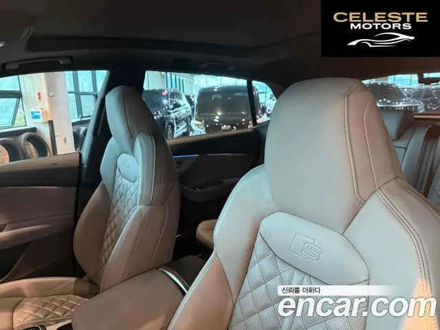 AUDI Q8 (4M) 55 TFSI Quattro Premium 2022 — photo 6 sur 10