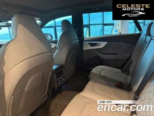 AUDI Q8 (4M) 55 TFSI Quattro Premium 2022 — photo 8 sur 10