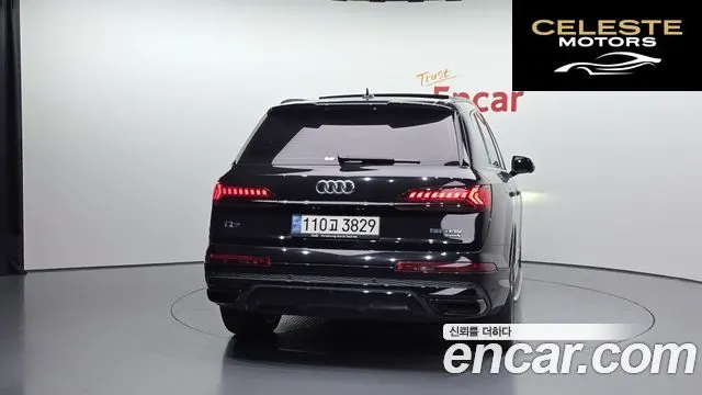 AUDI Q7 (4M) 55 TFSI Quattro Premium 2022 — photo 4 sur 20