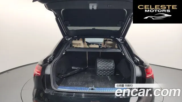 AUDI e-55 Quattro Sportback 2021 — photo 20 sur 20