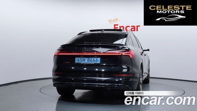 AUDI e-55 Quattro Sportback 2021 — photo 4 sur 20