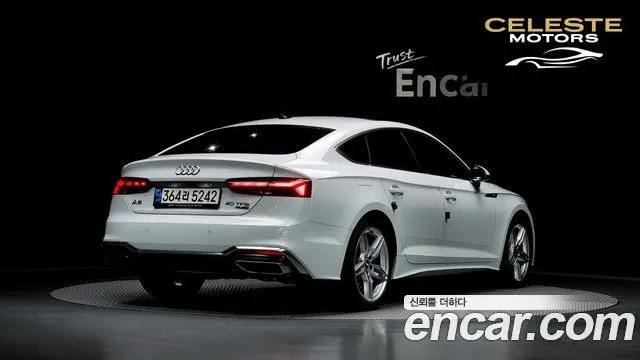 AUDI A5 (F5) 40 TFSI Quattro Premium Sportback 2021 — photo 2 sur 20