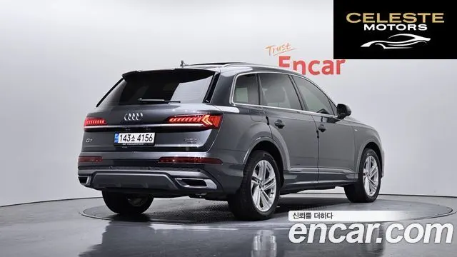 AUDI Q7 (4M) 45 TDI Quattro Premium 2021 — photo 2 sur 20