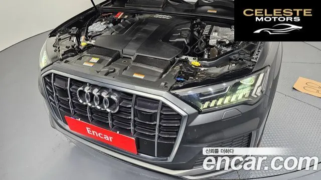 AUDI Q7 (4M) 45 TDI Quattro Premium 2021 — photo 6 sur 20