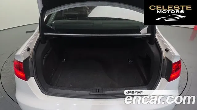 AUDI A4 30 TDI Dynamic 2015 — photo 20 sur 20