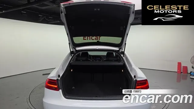 AUDI A5 35 TDI Quattro Dynamic Sport 2016 — photo 20 sur 20