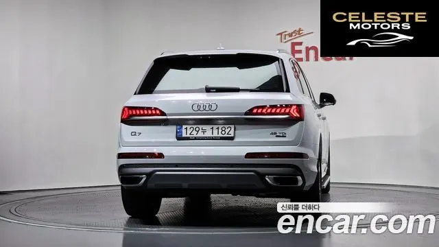 AUDI Q7 (4M) 45 TDI Quattro Premium 2022 — photo 4 sur 26
