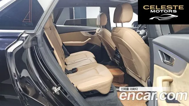AUDI Q8 (4M) 45 TDI Quattro Premium 2021 — photo 12 sur 20