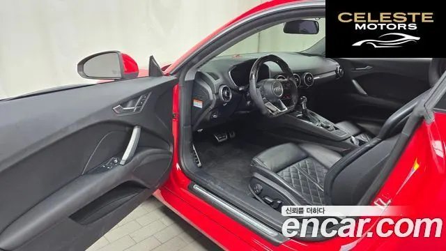 AUDI TT (8S) Coupé 45 TFSI Quattro 2016 — photo 10 sur 20