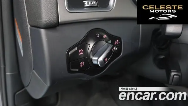 AUDI A4 30 TDI Dynamic 2015 — photo 12 sur 20
