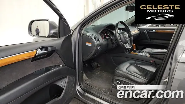 AUDI Q7 4.2 TDI Quattro 2011 — photo 10 sur 20