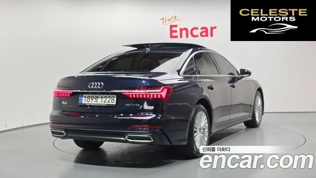 AUDI A6 (C8) 45 TFSI Premium 2021 — photo 2 sur 26