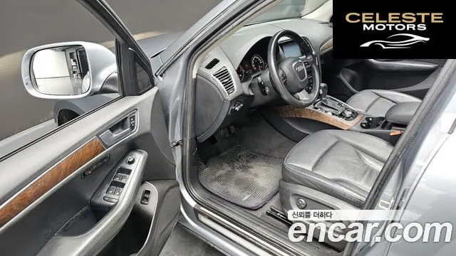 AUDI Q5 2.0 TDI Quattro Dynamic 2012 — photo 12 sur 20