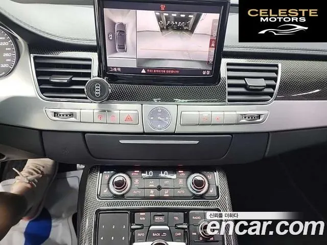 AUDI S8 4.0 TFSI Quattro 2013 — photo 10 sur 25