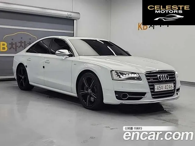 AUDI S8 4.0 TFSI Quattro 2013 — photo 4 sur 25