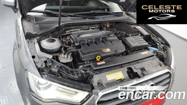 AUDI A3 25 TDI Dynamic Sportback 2015 — photo 6 sur 26