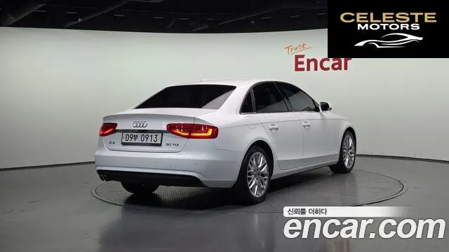 AUDI A4 30 TDI Dynamic 2016 — photo 2 sur 20