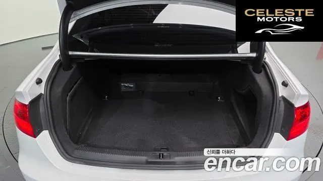 AUDI A4 30 TDI Dynamic 2016 — photo 20 sur 20