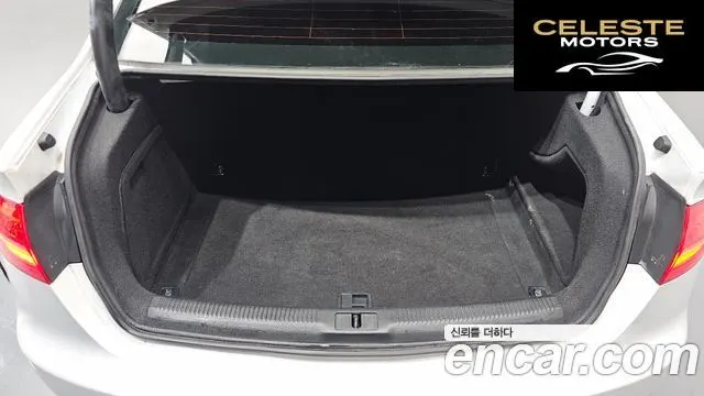 AUDI A4 30 TDI Dynamic 2015 — photo 20 sur 20