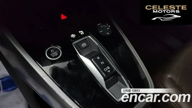 AUDI Q4 e-(F4) 40 Premium 2022 — photo 9 sur 20