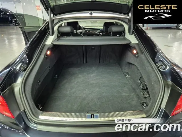 AUDI A7 3.0 TFSI Quattro 2014 — photo 11 sur 15