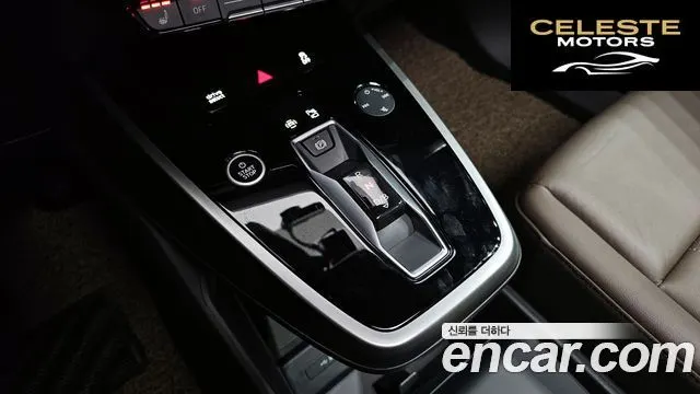 AUDI Q4 e-(F4) 40 Premium 2022 — photo 9 sur 20