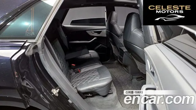 AUDI Q8 (4M) 55 TFSI Quattro Premium 2021 — photo 12 sur 20