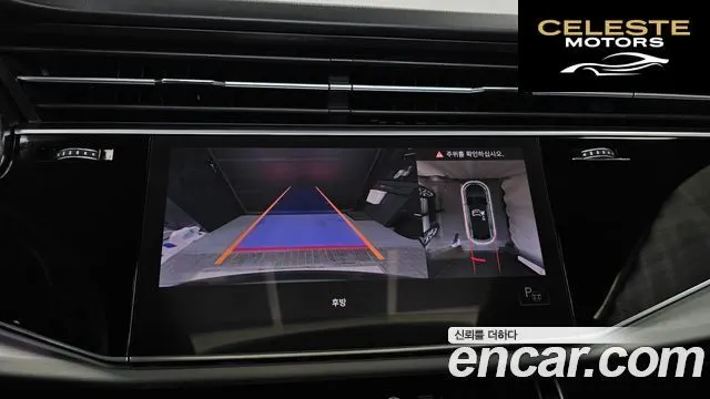 AUDI Q8 (4M) 50 TDI Quattro Premium 2021 — photo 15 sur 26