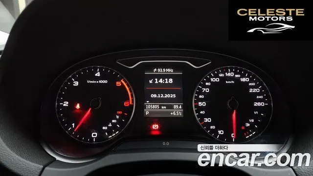 AUDI A3 35 TDI Dynamic 2015 — photo 8 sur 20