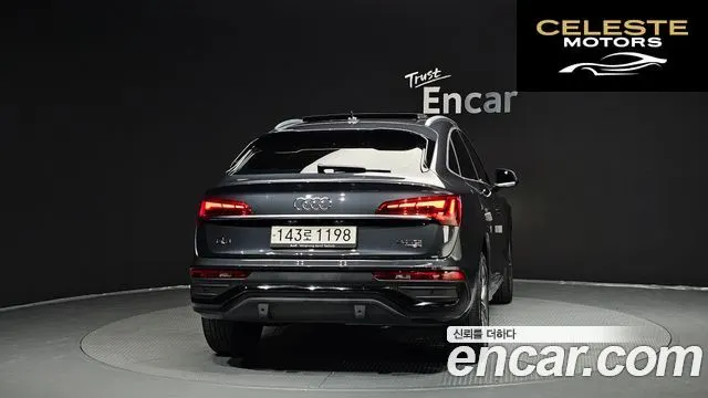 AUDI Q5 (FY) 40 TDI Quattro Sportback 2022 — photo 4 sur 26