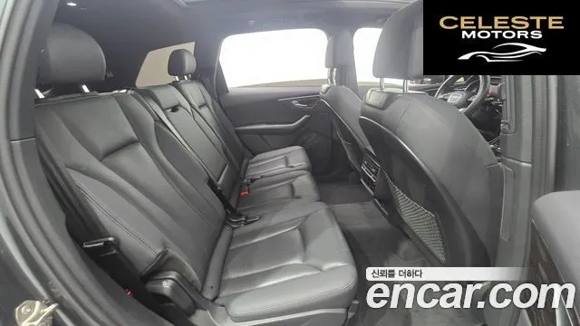 AUDI Q7 (4M) 45 TDI Quattro Premium 2021 — photo 12 sur 20