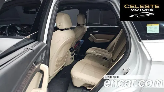 AUDI Q5 (FY) 45 TFSI Quattro Premium 2023 — photo 11 sur 20