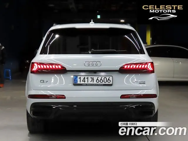 AUDI Q7 (4M) 55 TFSI Quattro Premium 2023 — photo 4 sur 25
